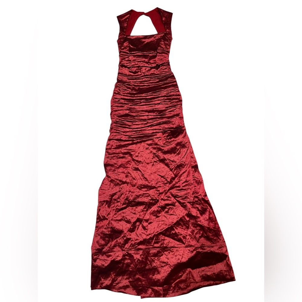 Nicole Miller Strapless Red Gown